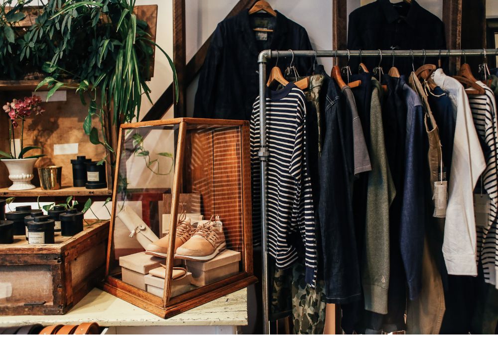 A picture of a clothing store. 